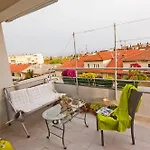 Apartament Noris *